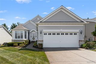 2046 Hawks Landing Drive, Lake St Louis, MO 63367