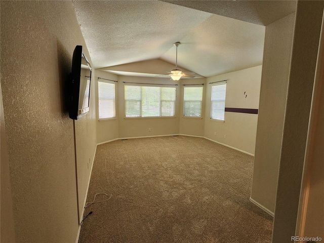 221 Homestead Pkwy, Longmont, CO 80504