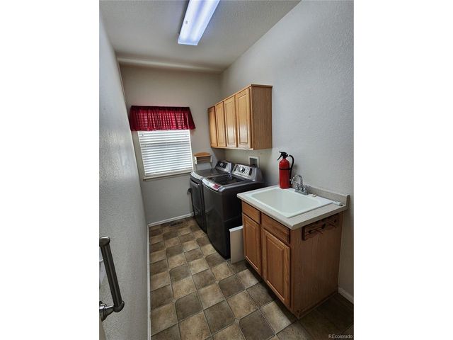 221 Homestead Pkwy, Longmont, CO 80504