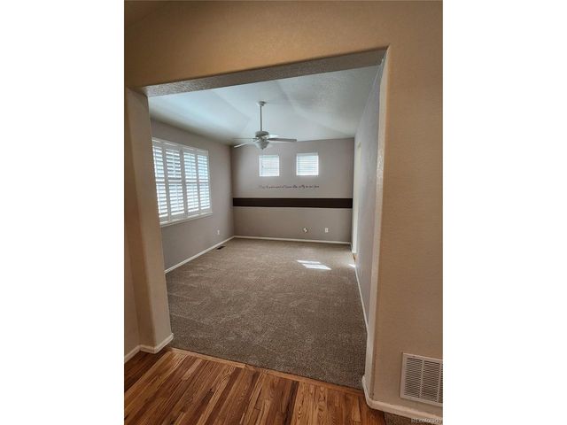 221 Homestead Pkwy, Longmont, CO 80504