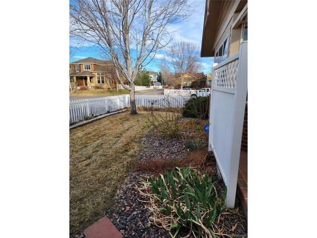 221 Homestead Pkwy, Longmont, CO 80504