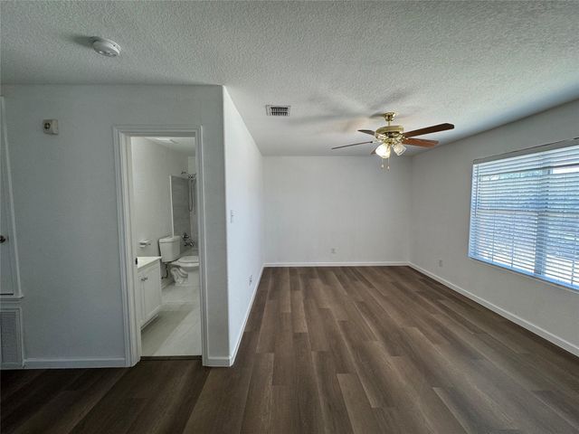 8611 Brisa Royale, San Antonio, TX 78251