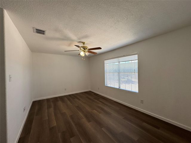 8611 Brisa Royale, San Antonio, TX 78251