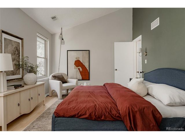 701 Harlan St E54, Lakewood, CO 80214