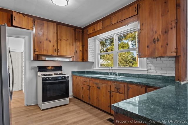 111 Charles Street, Lumberton, NC 28358