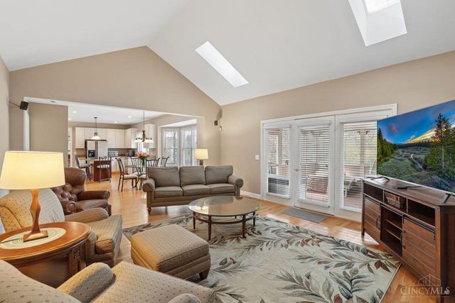 8451 Beckett Pointe Drive, West Chester, OH 45069