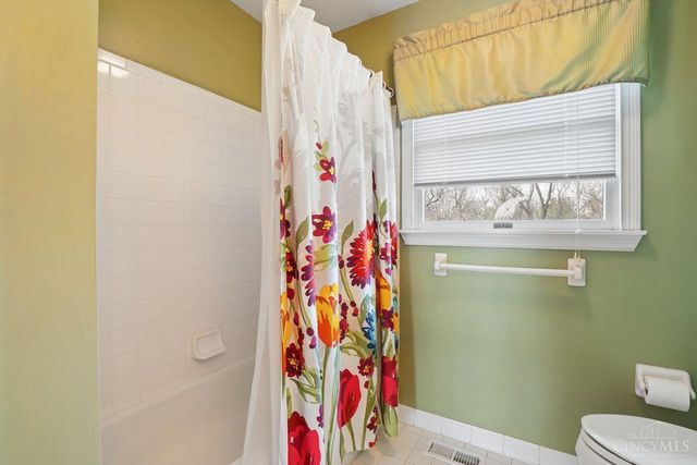 8451 Beckett Pointe Drive, West Chester, OH 45069