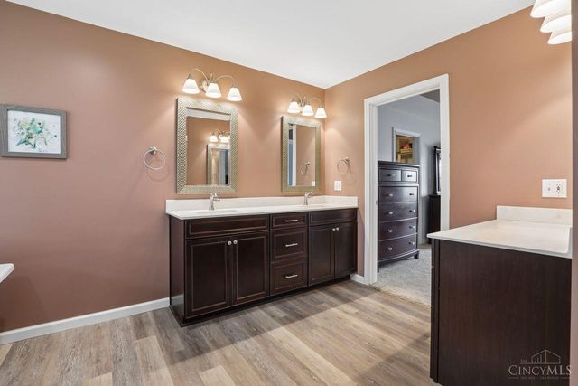 8451 Beckett Pointe Drive, West Chester, OH 45069