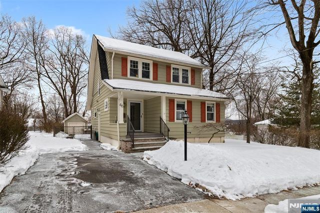 46 Payne Avenue, Midland Park, NJ 07432