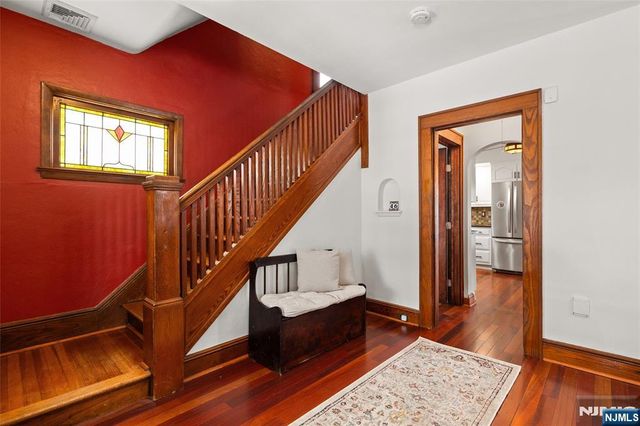 46 Payne Avenue, Midland Park, NJ 07432