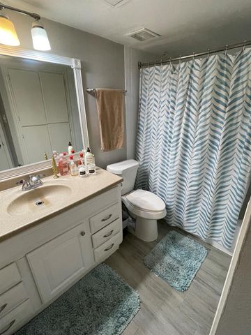 845 Augusta Drive 1, Houston, TX 77057