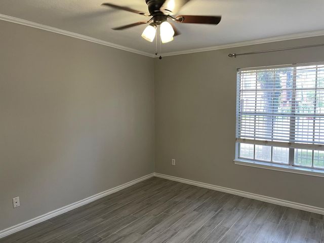 845 Augusta Drive 1, Houston, TX 77057