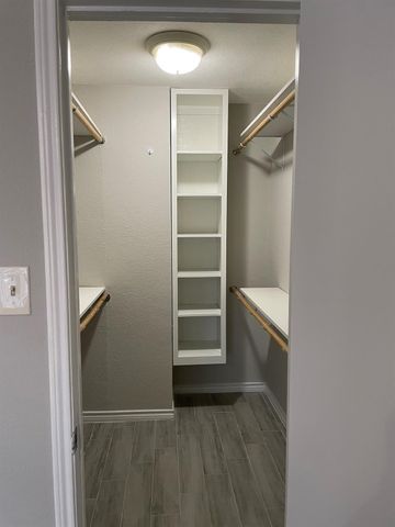 845 Augusta Drive 1, Houston, TX 77057
