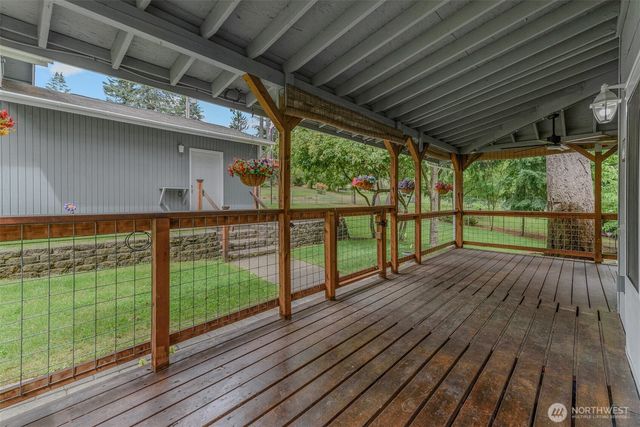 390 E Lakeshore Drive, Shelton, WA 98584
