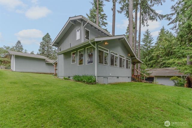 390 E Lakeshore Drive, Shelton, WA 98584