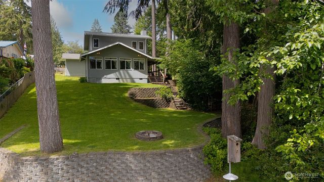 390 E Lakeshore Drive, Shelton, WA 98584