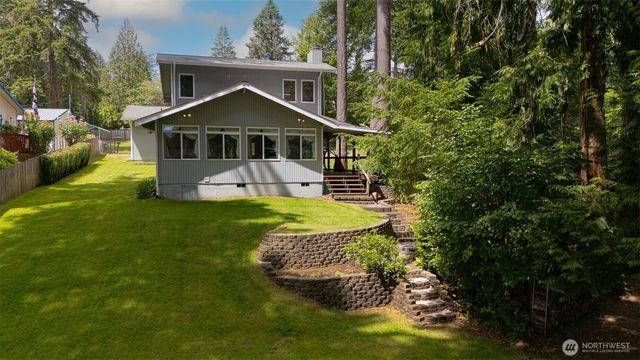 390 E Lakeshore Drive, Shelton, WA 98584