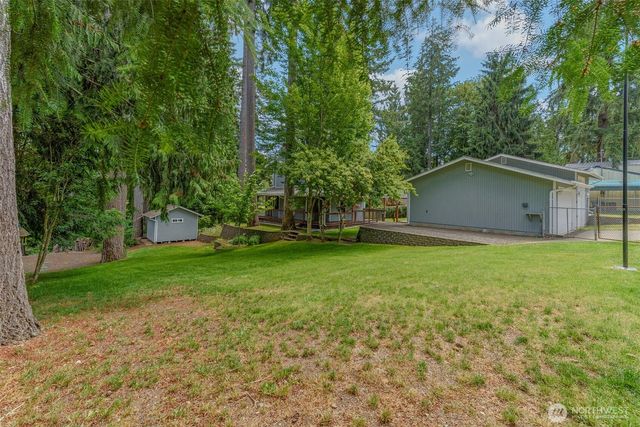 390 E Lakeshore Drive, Shelton, WA 98584