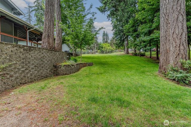 390 E Lakeshore Drive, Shelton, WA 98584