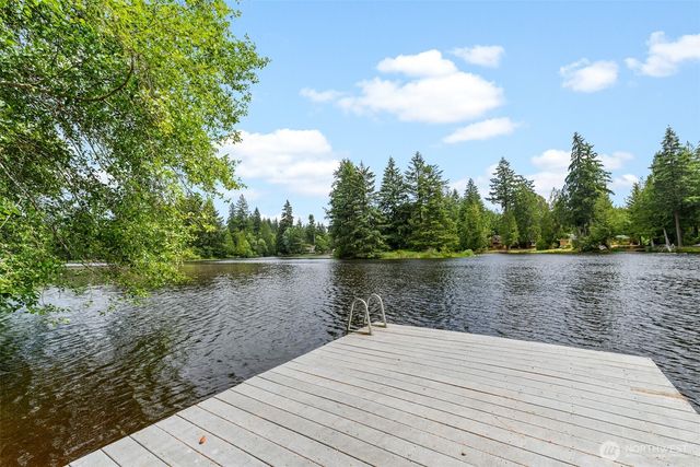 390 E Lakeshore Drive, Shelton, WA 98584