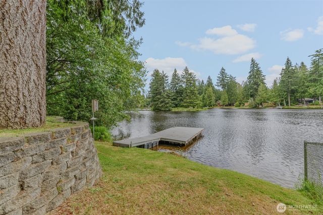 390 E Lakeshore Drive, Shelton, WA 98584