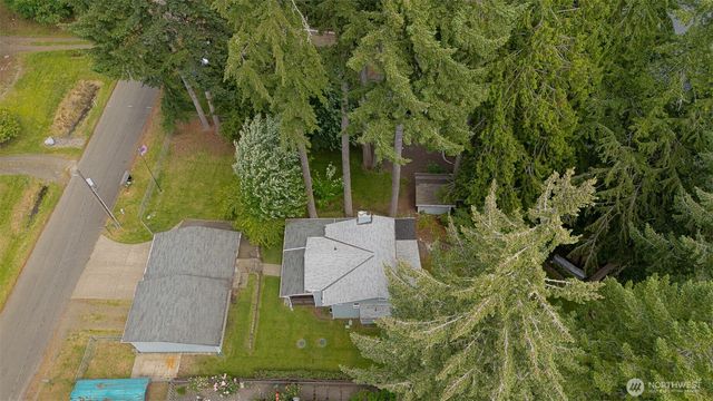 390 E Lakeshore Drive, Shelton, WA 98584