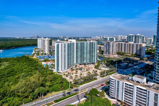 100 BAYVIEW Drive 620, Sunny Isles Beach, FL 33160