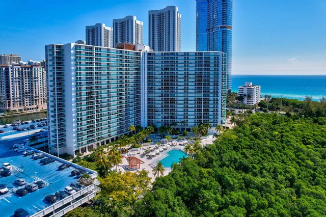 100 BAYVIEW Drive 620, Sunny Isles Beach, FL 33160