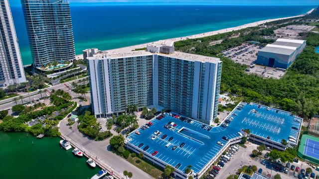 100 BAYVIEW Drive 620, Sunny Isles Beach, FL 33160