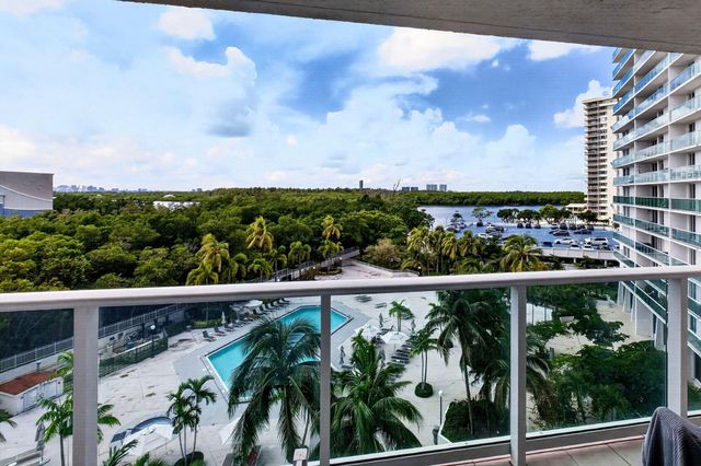100 BAYVIEW Drive 620, Sunny Isles Beach, FL 33160