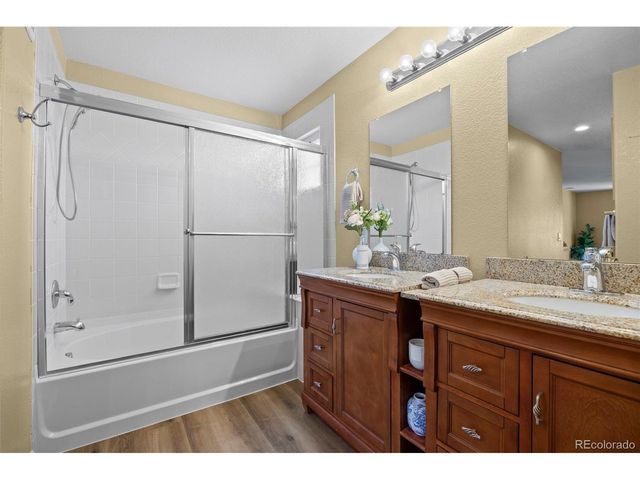 7601 S Quatar Way, Aurora, CO 80016