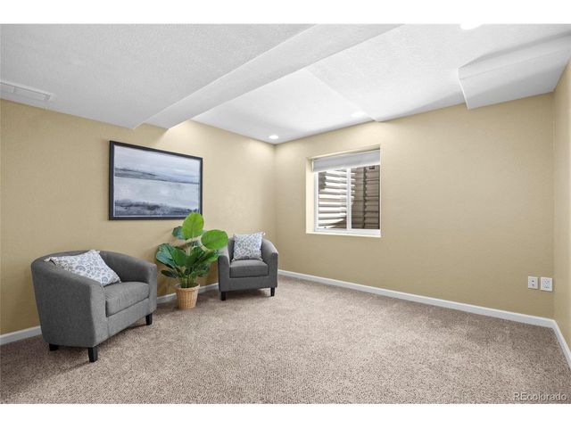 7601 S Quatar Way, Aurora, CO 80016