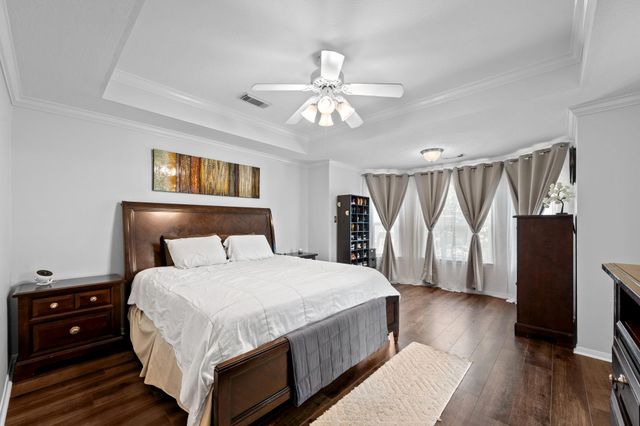 1807 Emerald Lake Court, Houston, TX 77062