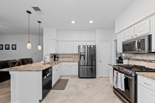 1807 Emerald Lake Court, Houston, TX 77062