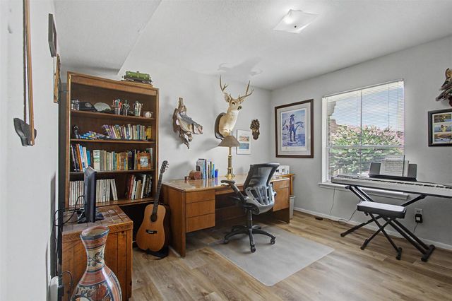 7575 Katy Freeway 93, Houston, TX 77024
