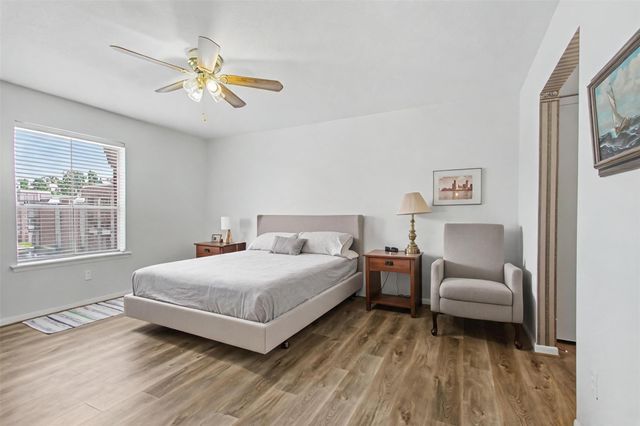 7575 Katy Freeway 93, Houston, TX 77024