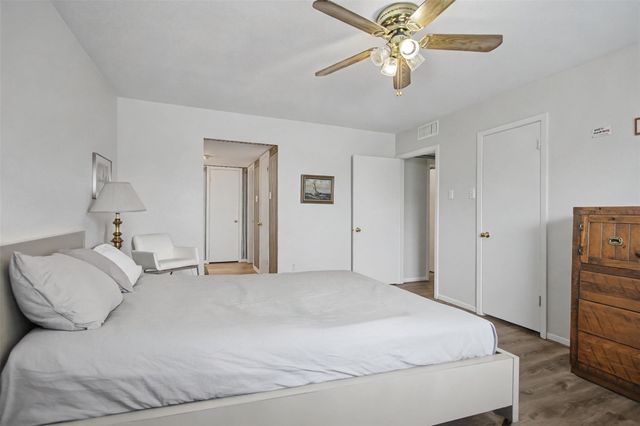 7575 Katy Freeway 93, Houston, TX 77024
