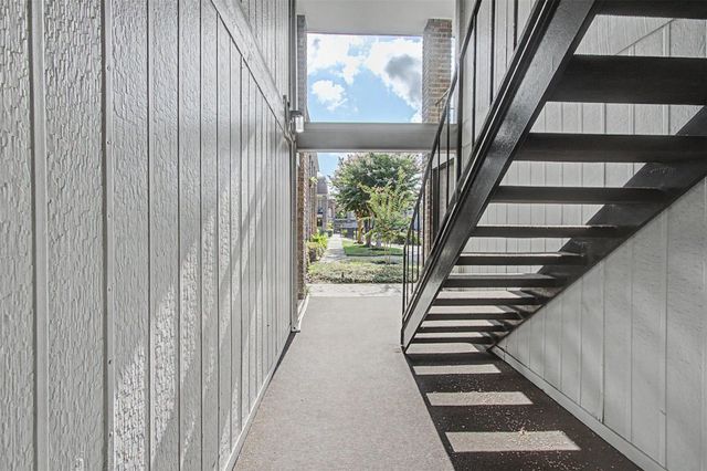 7575 Katy Freeway 93, Houston, TX 77024