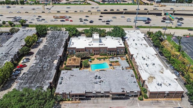 7575 Katy Freeway 93, Houston, TX 77024