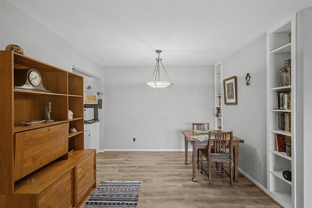 7575 Katy Freeway 93, Houston, TX 77024