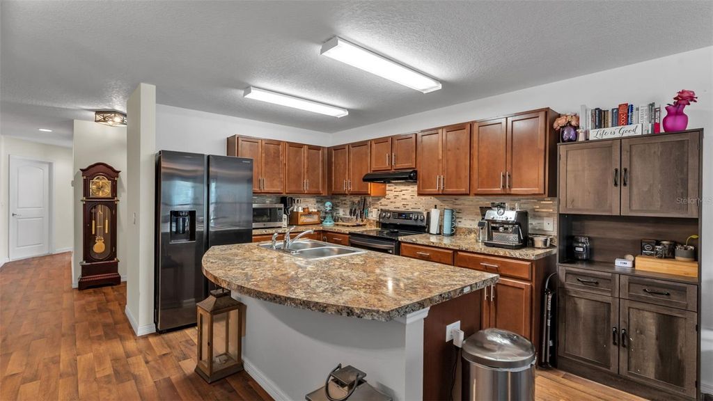 Image 14 of property listing at 5582 MAGGIORE BOULEVARD, Lakeland, FL 33805