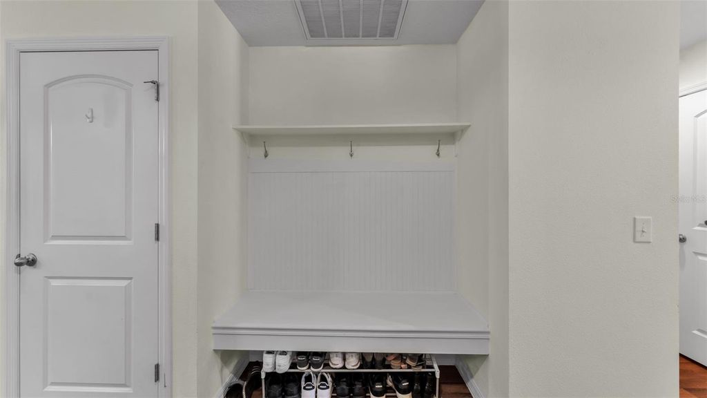 Image 18 of property listing at 5582 MAGGIORE BOULEVARD, Lakeland, FL 33805