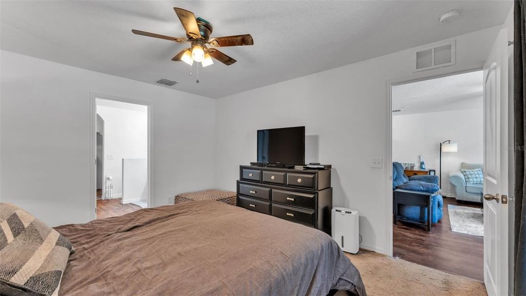 Image 33 of property listing at 5582 MAGGIORE BOULEVARD, Lakeland, FL 33805