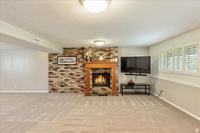 5883 S HOMESTEAD CT, Murray, UT 84107