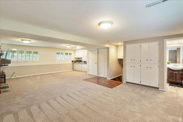 5883 S HOMESTEAD CT, Murray, UT 84107