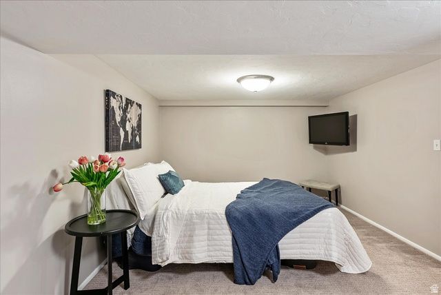 5883 S HOMESTEAD CT, Murray, UT 84107