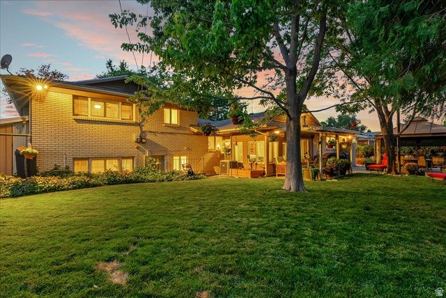 5883 S HOMESTEAD CT, Murray, UT 84107