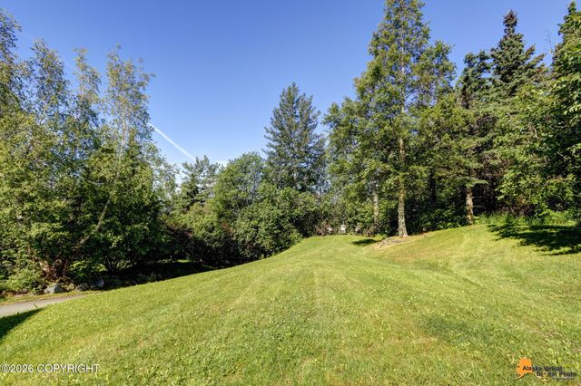 16241 Baugh Circle, Anchorage, AK 99516
