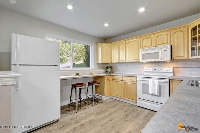 16241 Baugh Circle, Anchorage, AK 99516