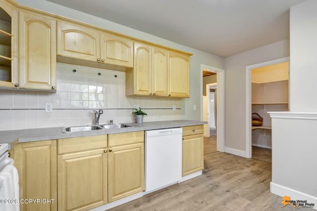16241 Baugh Circle, Anchorage, AK 99516